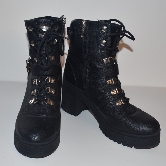 GUESS Women's Canaly Lug Sole Block Heel Combat Boots 9M EUC - Picture 2 of 5